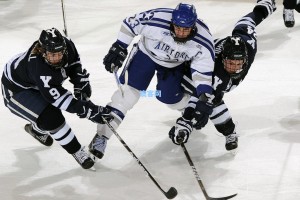 【澳客竞彩】现场直击国足东京首堂训练课，氛围轻松专注，全队积极调整迎战强敌