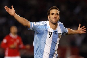 澳客竞彩|英超权力版图揭秘，热刺主席列维幕后网络引关注，与豪门高层交织塑造联赛未来