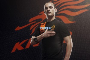 【okooo 澳客网官网】3分钟2球奇迹平苏宁，无扎哈维广州富力变身广州合力